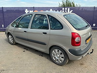 2003 - citroen - xsara picasso - 1.6i différence 2 - personenauto - afbeelding 2 van  6