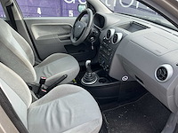 2003 - ford - fusion - 1.4-16v luxury - personenauto - afbeelding 9 van  12