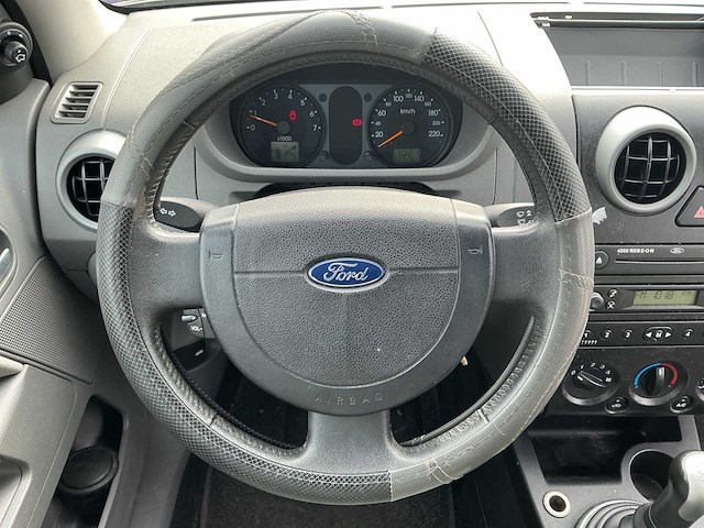 2003 - ford - fusion - 1.4-16v luxury - personenauto - afbeelding 12 van  12