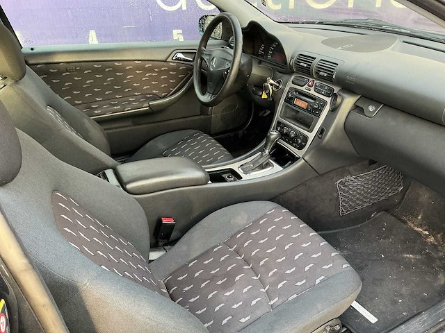 2003 - mercedes-benz - c-klasse sportcoupé - 200 k. - personenauto - afbeelding 5 van  12