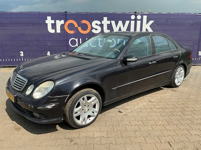 2003 - mercedes-benz - e-klasse - 400 cdi elegance - personenauto - afbeelding 1 van  12