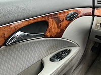 2003 - mercedes-benz e 220 cdi - bedrijfswagen - afbeelding 4 van  14