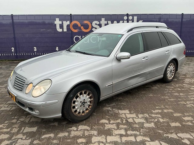 2003 - mercedes-benz e 220 cdi - bedrijfswagen - afbeelding 1 van  14