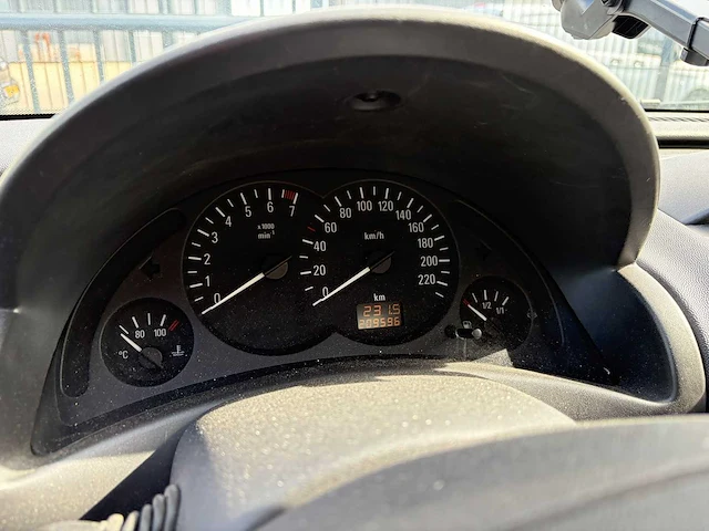 2003 - opel - corsa - 1.2-16v elegance 59-lx-xk iaw - afbeelding 9 van  11