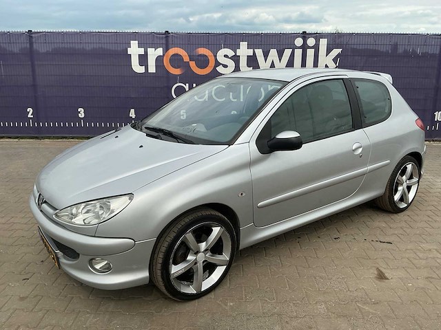 2003 - peugeot - 206 - 1.6-16v quiksilver - personenauto - afbeelding 1 van  11