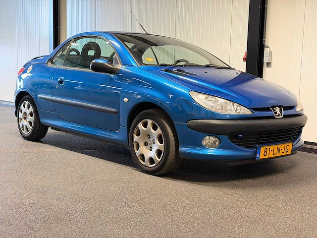 2003 - peugeot - 206 cc - 1.6-16v 81-ln-jg iaw - afbeelding 2 van  17