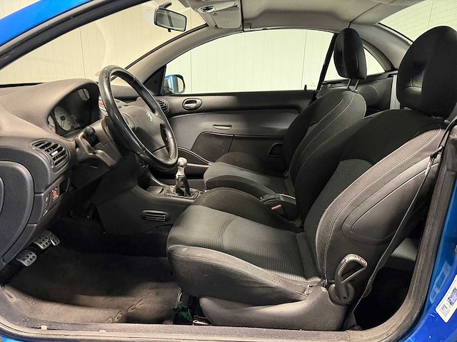 2003 - peugeot - 206 cc - 1.6-16v 81-ln-jg iaw - afbeelding 14 van  17