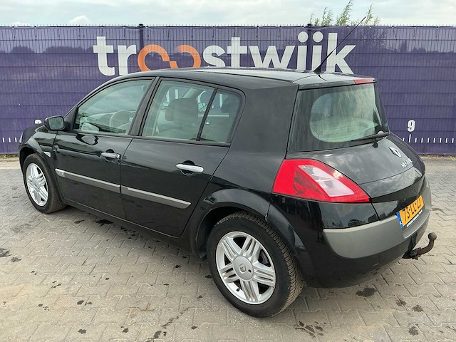 2003 - renault - mégane - 1.6-16v dynam.luxe - personenauto - afbeelding 5 van  11