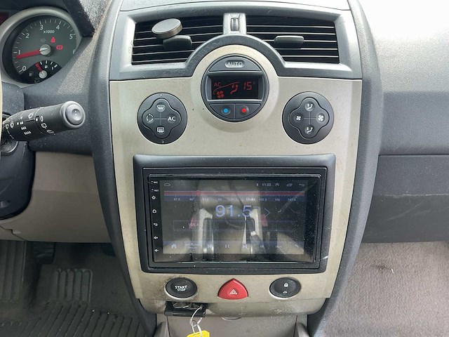 2003 - renault - mégane - 1.6-16v dynam.luxe - personenauto - afbeelding 10 van  11