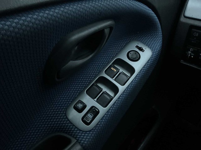 2003 - suzuki - grand vitara - 2.0 freestyle-2 - personenauto - afbeelding 11 van  12