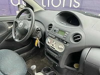 2003 - toyota - yaris - 1.0 vvt-i luna mmt - personenauto - afbeelding 9 van  11