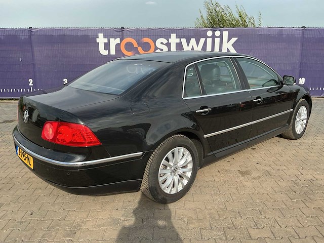 2003 - volkswagen - phaeton - 3.2 v6 5p. - personenauto - afbeelding 2 van  4