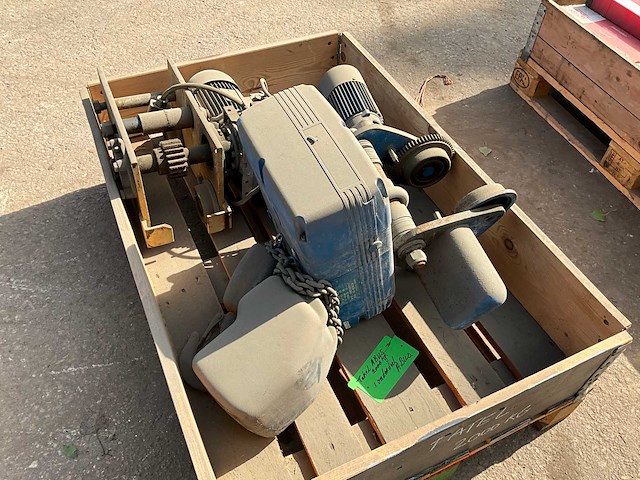 2003 abus gm5 2t elektrische kettingtakel met loopkat - afbeelding 2 van  6