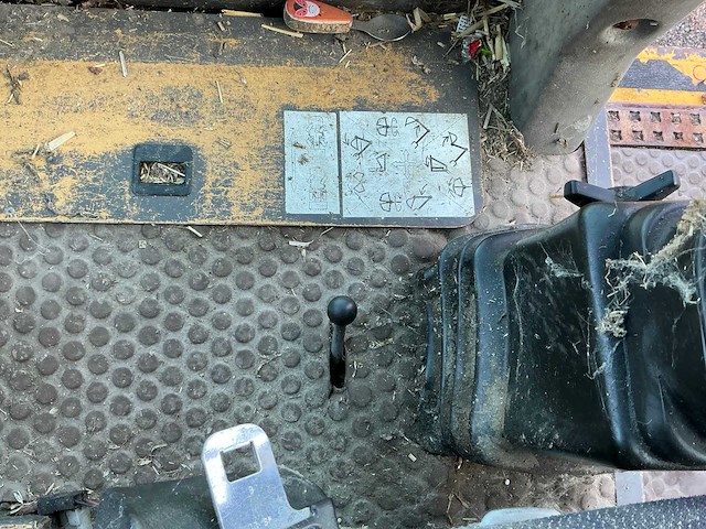 2003 ahlmann az150 shovel - afbeelding 31 van  49