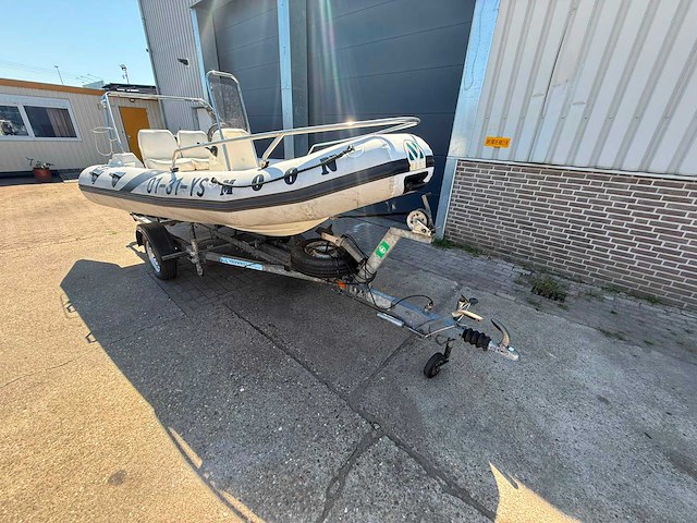 2003 astillero lumar 440 rib boot + buitenboordmotor + trailer - afbeelding 10 van  11
