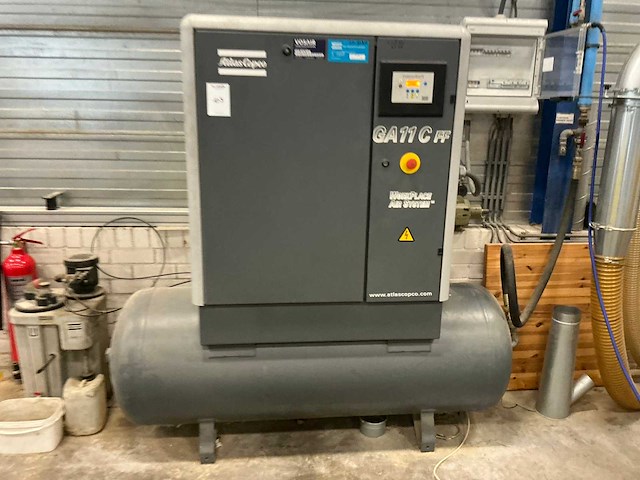 2003 atlas copco ga11cff schroefcompressor - afbeelding 3 van  9