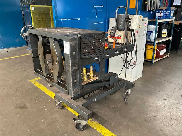 2003 betex eva 50 verrijdbare elektrisch/hydraulische poelitrekker - afbeelding 1 van  13
