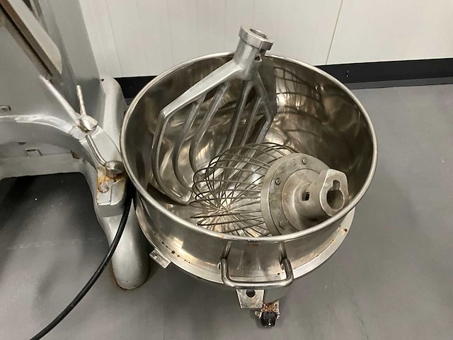 2003 bm60at planeetmenger - afbeelding 7 van  9