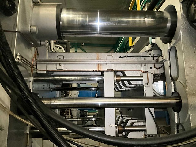 2003 bmb kw 1100/12500 spuitgietmachine - afbeelding 2 van  40