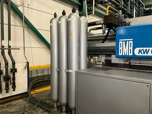 2003 bmb kw 1100/12500 spuitgietmachine - afbeelding 15 van  40