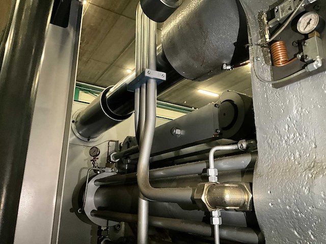 2003 bmb kw 1100/12500 spuitgietmachine - afbeelding 33 van  40