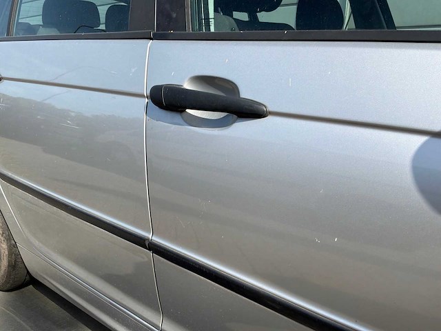 2003 bmw 3-serie touring 316i executive personenauto - afbeelding 16 van  29