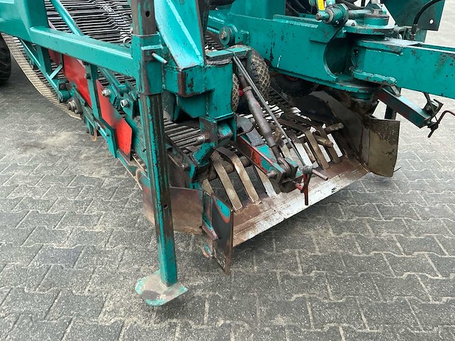 2003 botman bloembollenrooier - afbeelding 14 van  21