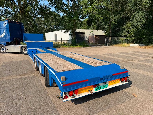 2003 broshuis e-2190/27 31n5-eu 3-assige semi-dieplader – 6,25 m uitschuifbaar – wielkuipen – liftas – gestuurd - afbeelding 3 van  22