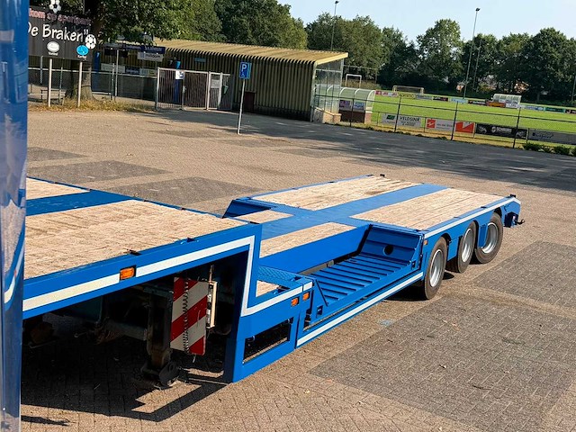 2003 broshuis e-2190/27 31n5-eu 3-assige semi-dieplader – 6,25 m uitschuifbaar – wielkuipen – liftas – gestuurd - afbeelding 5 van  22