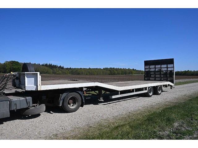 2003 buca bcozs-2/16 dieplader - afbeelding 22 van  28