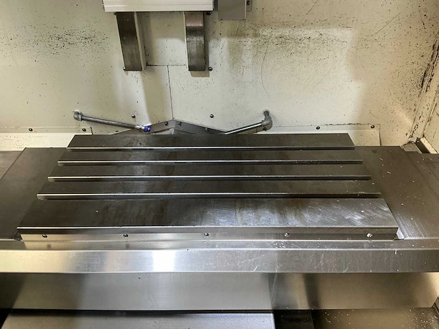 2003 buffalo mcv-2416 cnc freesmachine - afbeelding 15 van  16