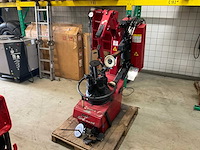 2003 butler 1051 banden de-en montageapparaat - afbeelding 1 van  7