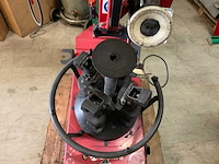 2003 butler 1051 banden de-en montageapparaat - afbeelding 4 van  7