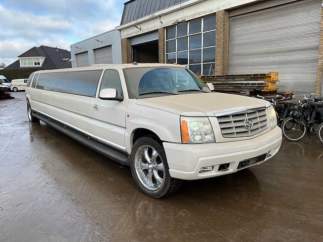 2003 caddilac escalade limousine - afbeelding 19 van  25
