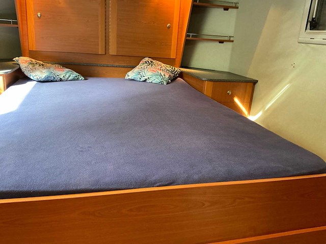 2003 camperbouw holland - be-oplegger ingericht als complete woon-/verblijfswagen met garage, generator, zonnepanelen en hydraulisch nivelleersysteem - afbeelding 18 van  69