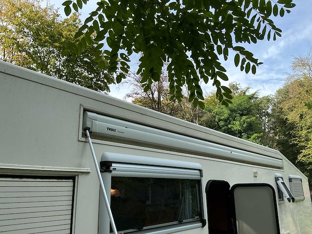 2003 camperbouw holland - be-oplegger ingericht als complete woon-/verblijfswagen met garage, generator, zonnepanelen en hydraulisch nivelleersysteem - afbeelding 38 van  69