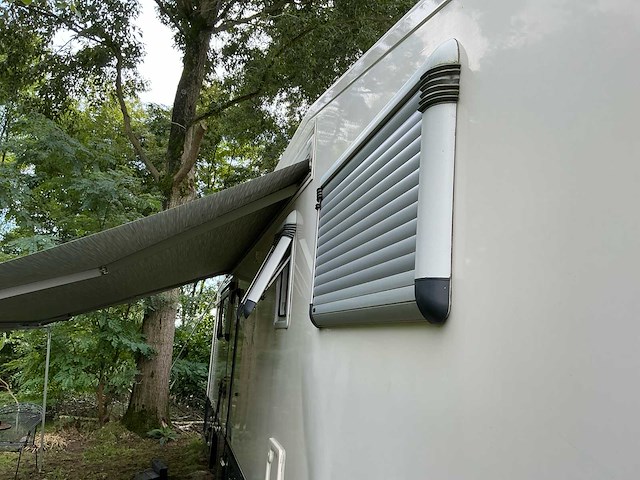 2003 camperbouw holland - be-oplegger ingericht als complete woon-/verblijfswagen met garage, generator, zonnepanelen en hydraulisch nivelleersysteem - afbeelding 61 van  69