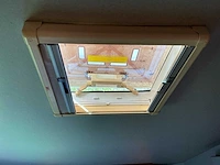 2003 camperbouw holland - be-oplegger ingericht als complete woon-/verblijfswagen met garage, generator, zonnepanelen en hydraulisch nivelleersysteem - afbeelding 36 van  132