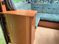 2003 camperbouw holland - be-oplegger ingericht als complete woon-/verblijfswagen met garage, generator, zonnepanelen en hydraulisch nivelleersysteem - afbeelding 93 van  132