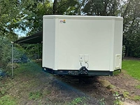 2003 camperbouw holland - be-oplegger ingericht als complete woon-/verblijfswagen met garage, generator, zonnepanelen en hydraulisch nivelleersysteem - afbeelding 113 van  132