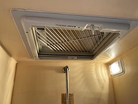 2003 camperbouw holland - be-oplegger ingericht als complete woon-/verblijfswagen met garage, generator, zonnepanelen en hydraulisch nivelleersysteem - afbeelding 6 van  81