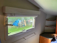 2003 camperbouw holland - be-oplegger ingericht als complete woon-/verblijfswagen met garage, generator, zonnepanelen en hydraulisch nivelleersysteem - afbeelding 34 van  110