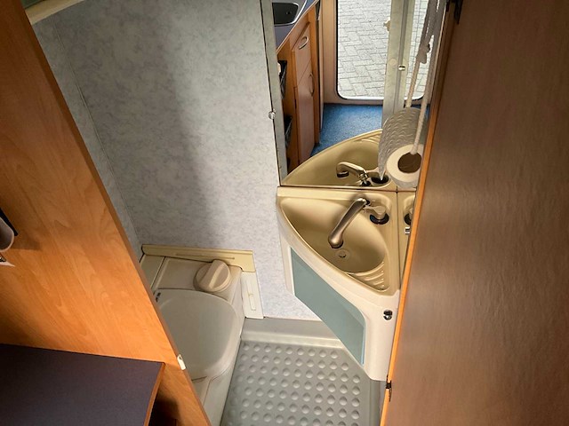 2003 caravelair antares luxe 400 speciale n4206 caravan - afbeelding 13 van  29