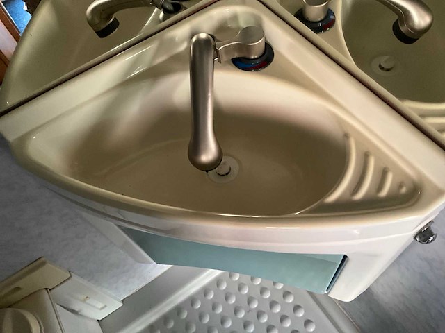 2003 caravelair antares luxe 400 speciale n4206 caravan - afbeelding 16 van  29