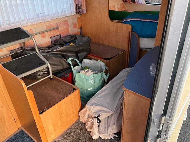 2003 caravelair antares luxe 400 speciale n4206 caravan - afbeelding 28 van  29