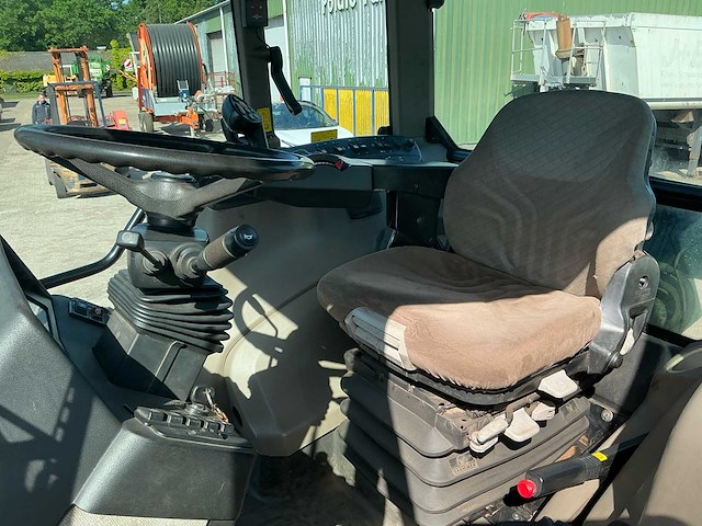 2003 case ih 150 cvx vierwielaangedreven landbouwtractor - afbeelding 14 van  33