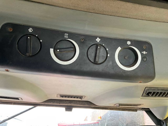 2003 case ih cx90 vierwielaangedreven landbouwtractor - afbeelding 20 van  27