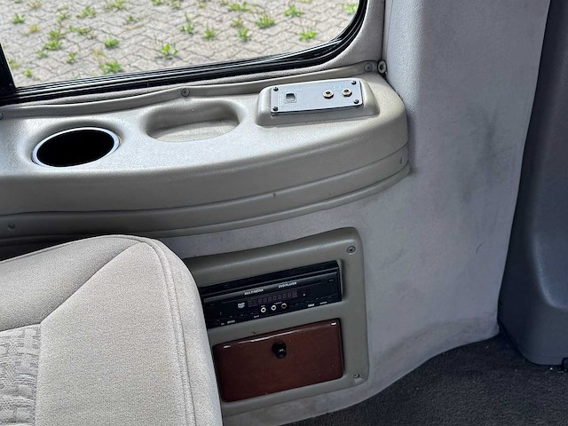 2003 chevrolet express explorer 5.3 v8 - afbeelding 11 van  26