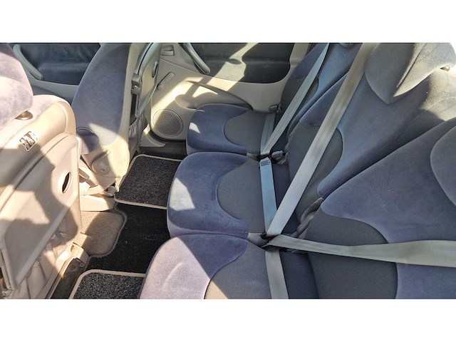 2003 citroen xsara picasso 2.0i-16v différence2 personenauto - afbeelding 19 van  19