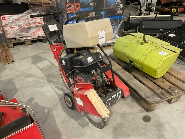 2003 clipper asfaltfreesmachine - afbeelding 2 van  4